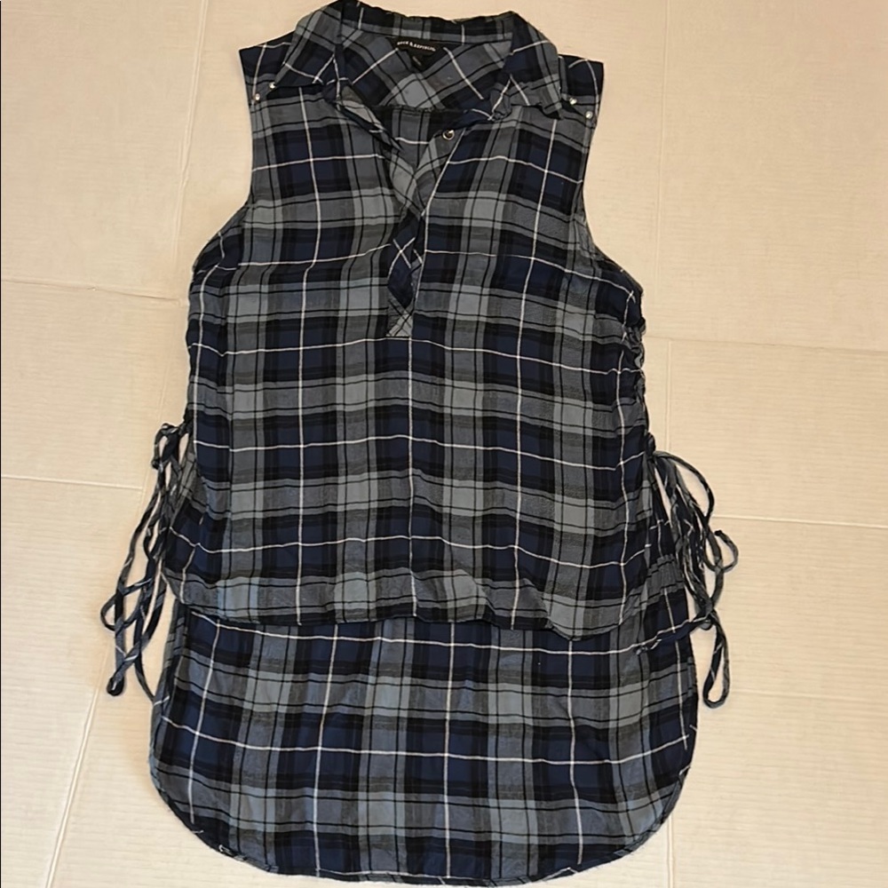 Rock & Republic Sz L Blue and Black Plaid Top with silver stud accents, high low